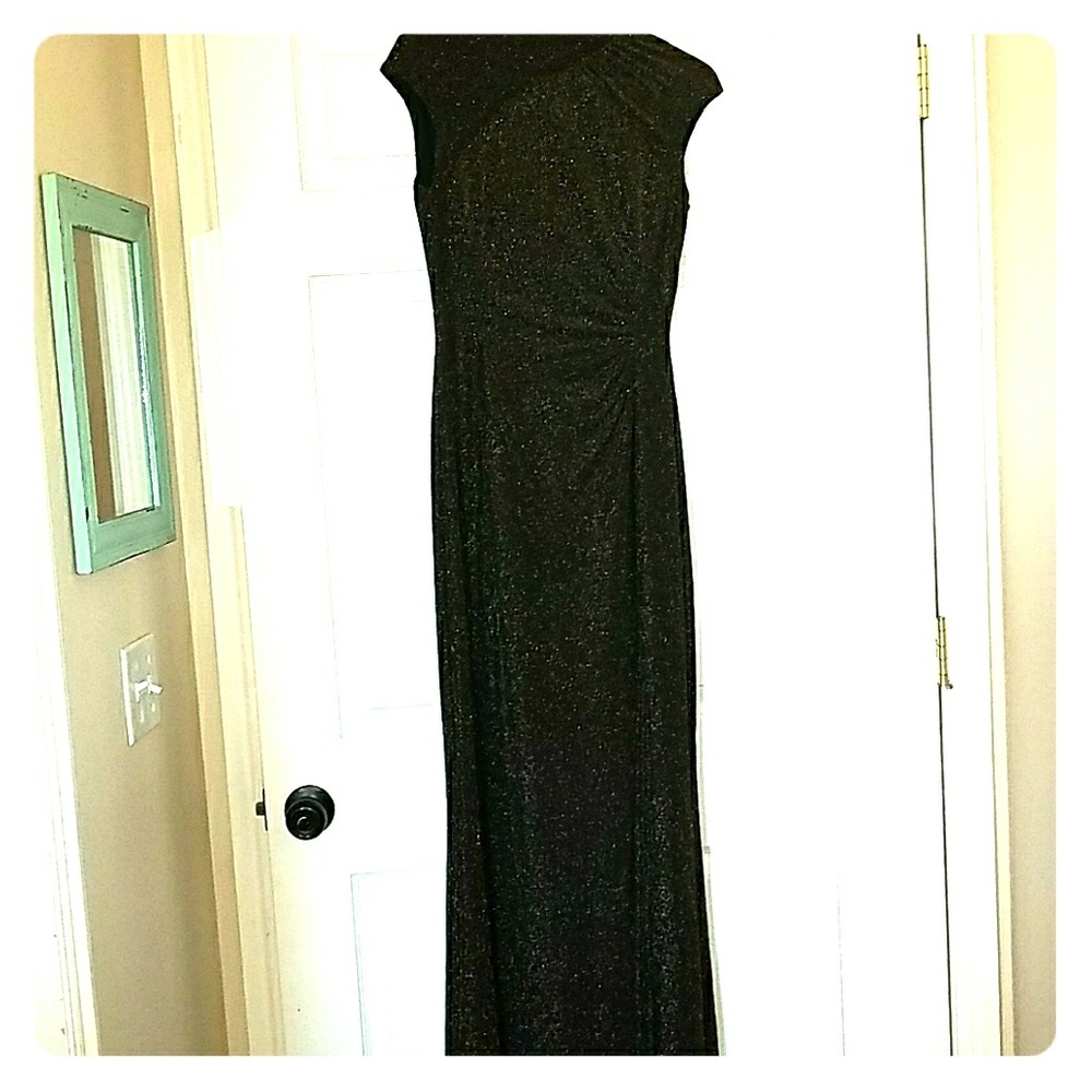 Stunning Ralph Lauren Evening Gown